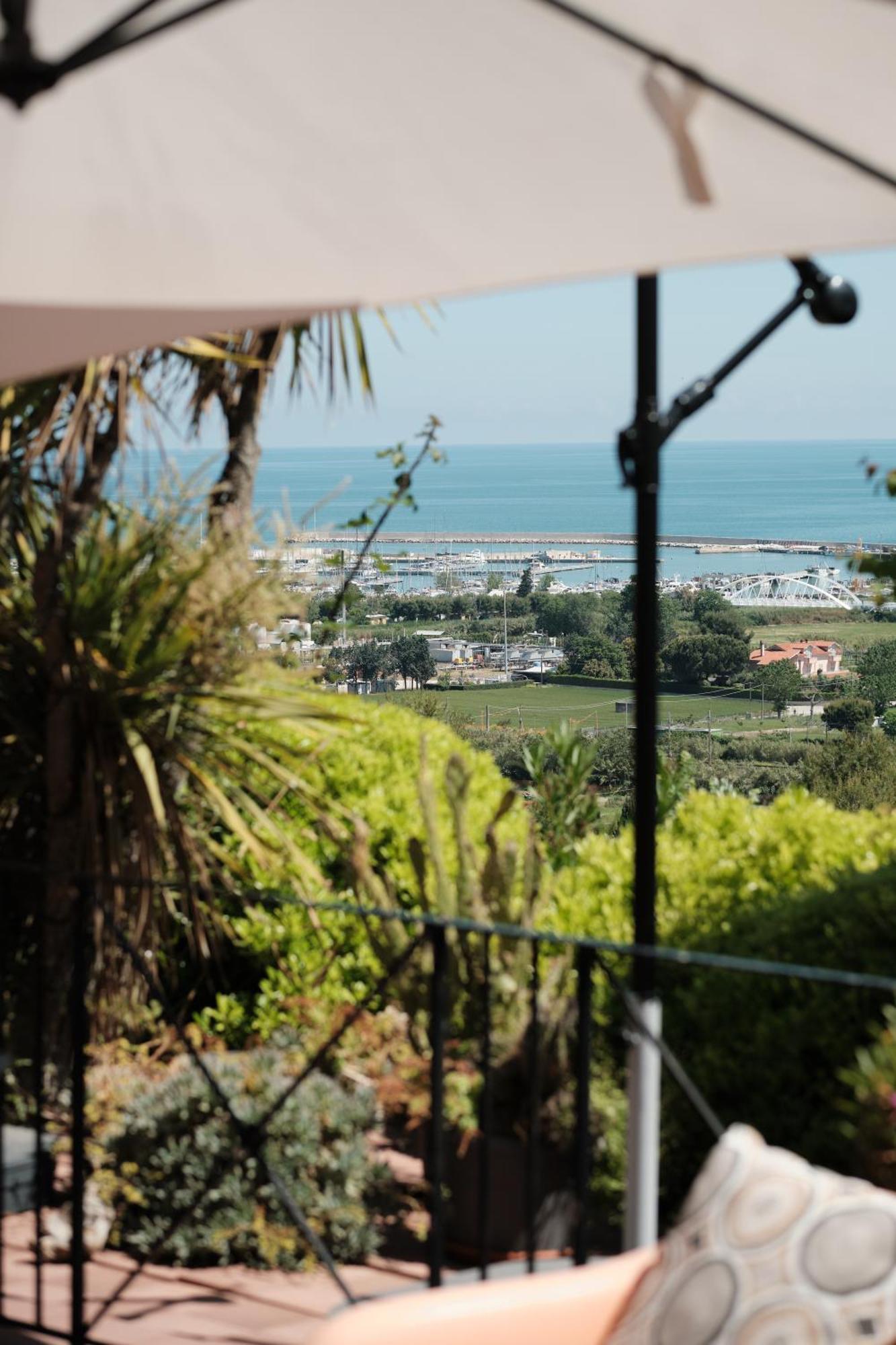 B&B La Casa Di Era Porto San Giorgio Kültér fotó